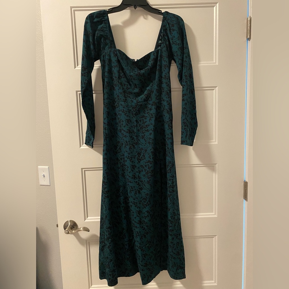 Abercrombie & Fitch Dark Green Long Sleeve Dress - Picture 3 of 5